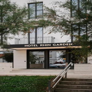 Hotel Rhin Garden cazare Santander