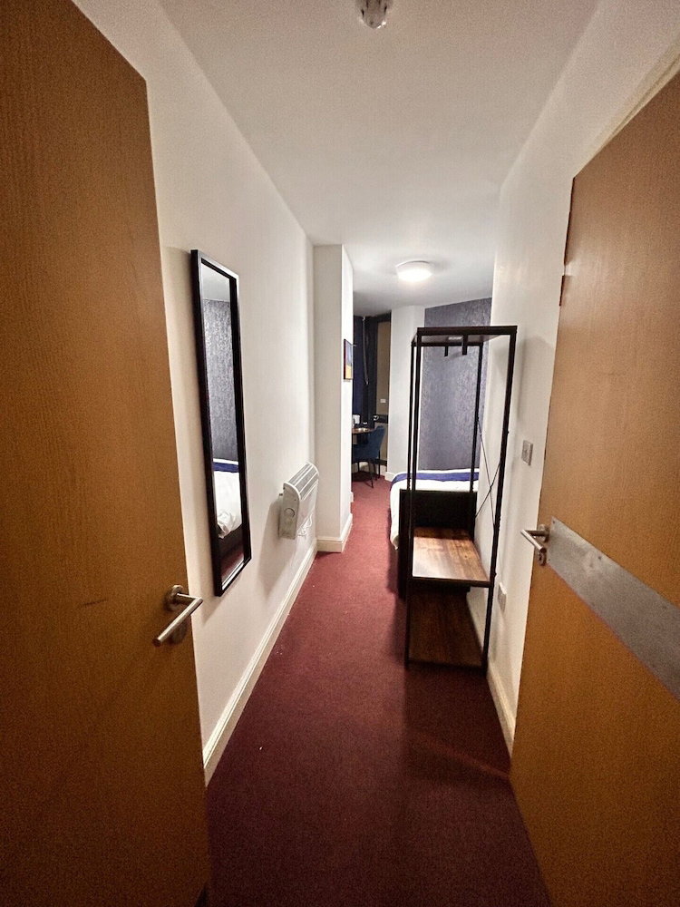 Hillcrest Liverpool Central