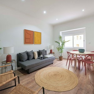 Hotel Spacious & Light-Filled 4Br Apartment By Timecoler cazare Amadora