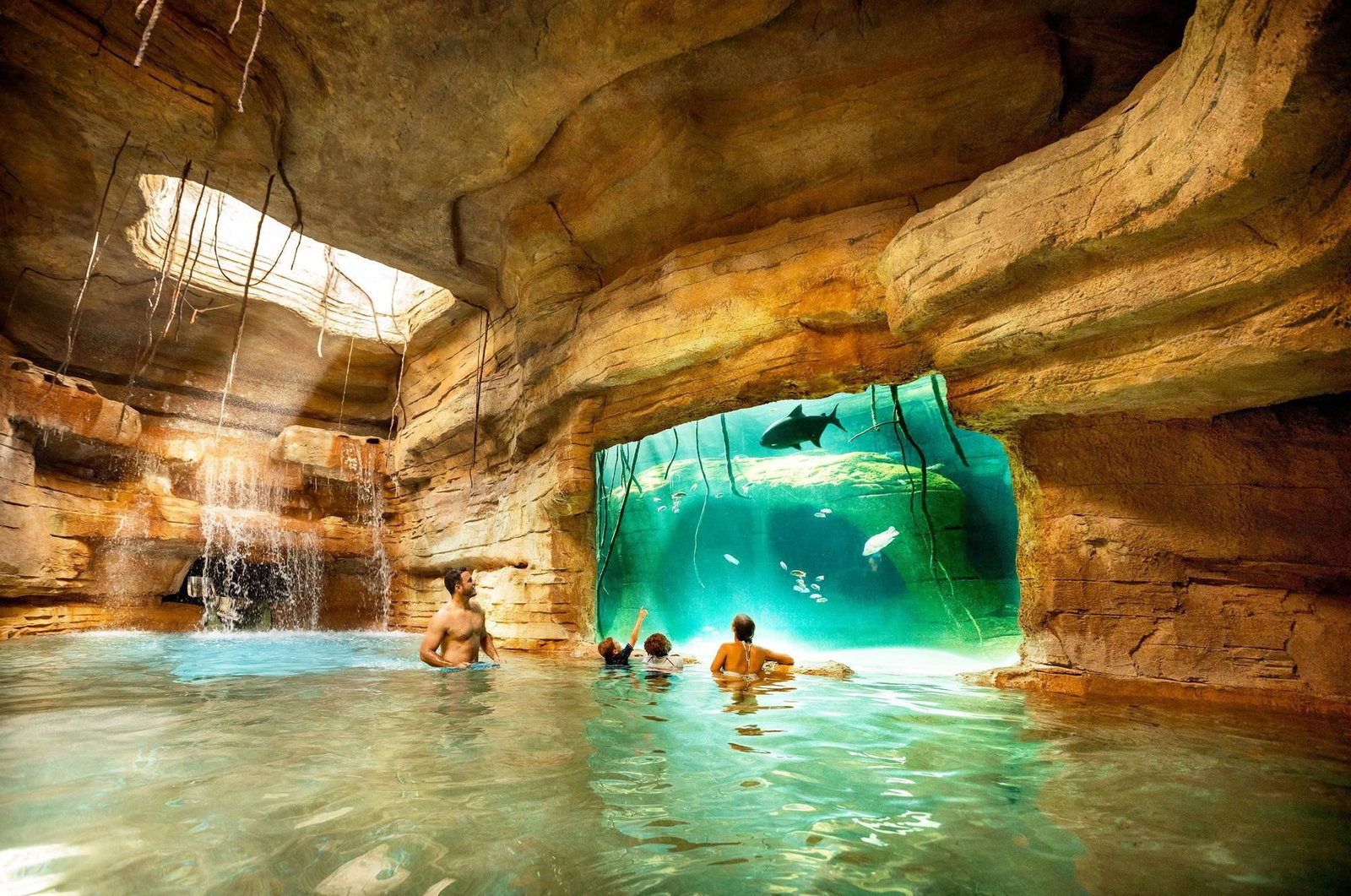 Hotel Harborside Resort At Atlantis