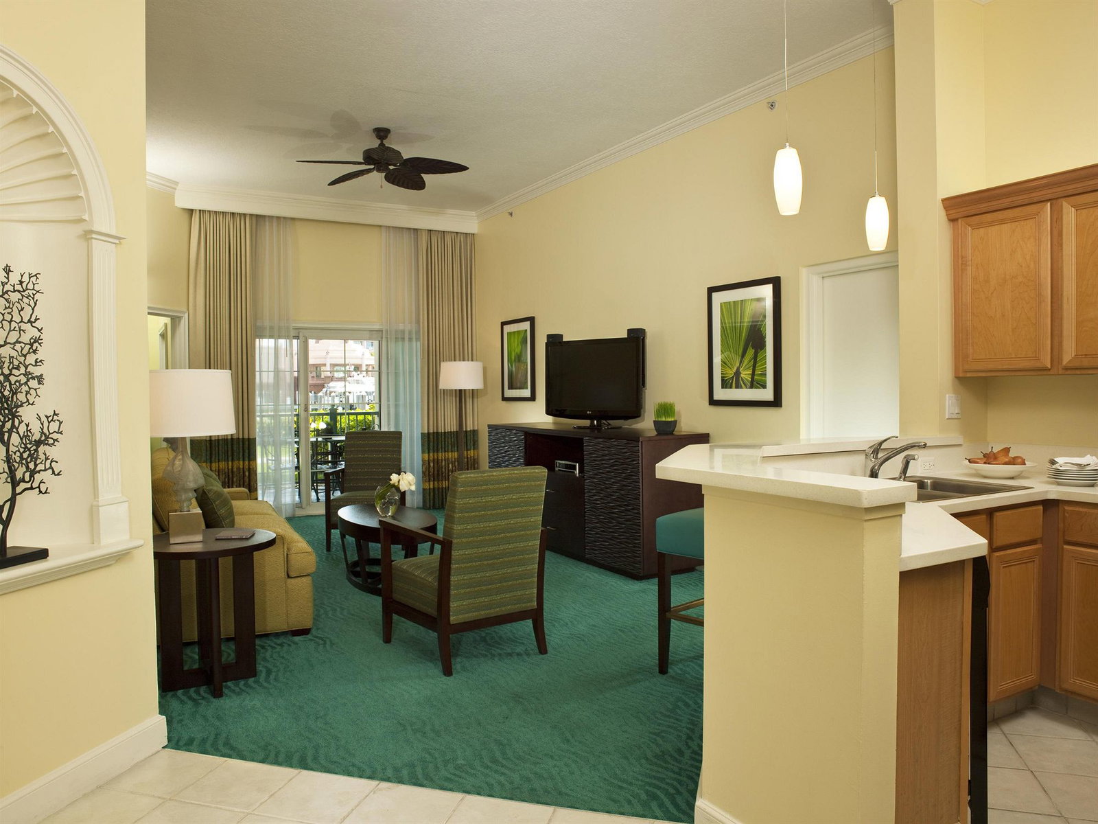 Harborside Resort At Atlantis