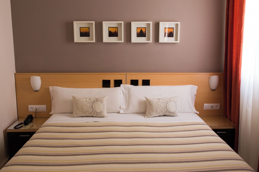 Hotel Hostal Albero By Eme Hoteles