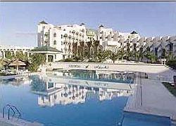 dal travel Nahrawess Hotel & Spa Resort