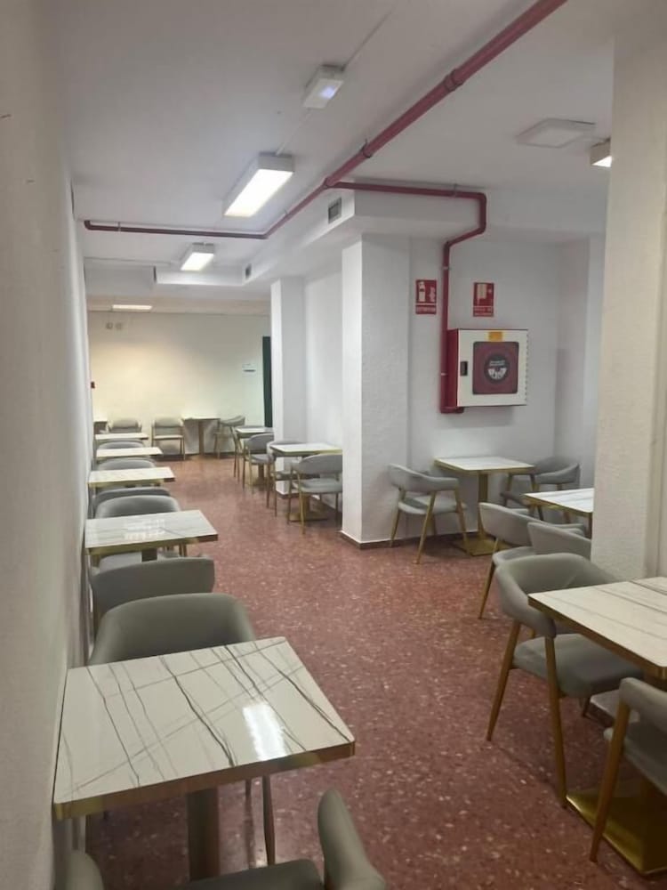 Just Hostel Capsules
