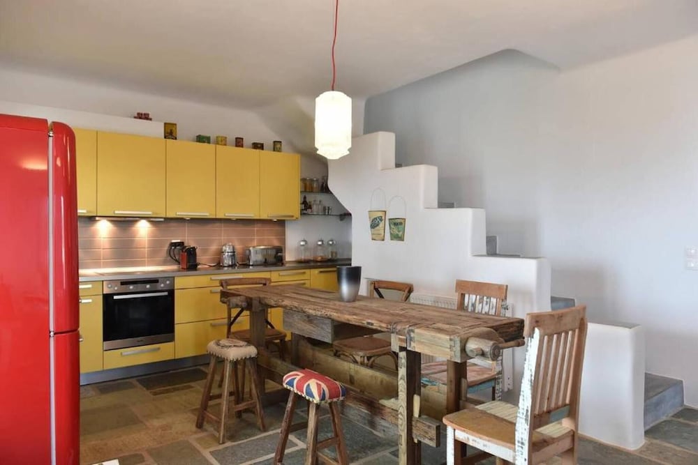 Aesthesis Villa Naousa 6pl Amazing View
