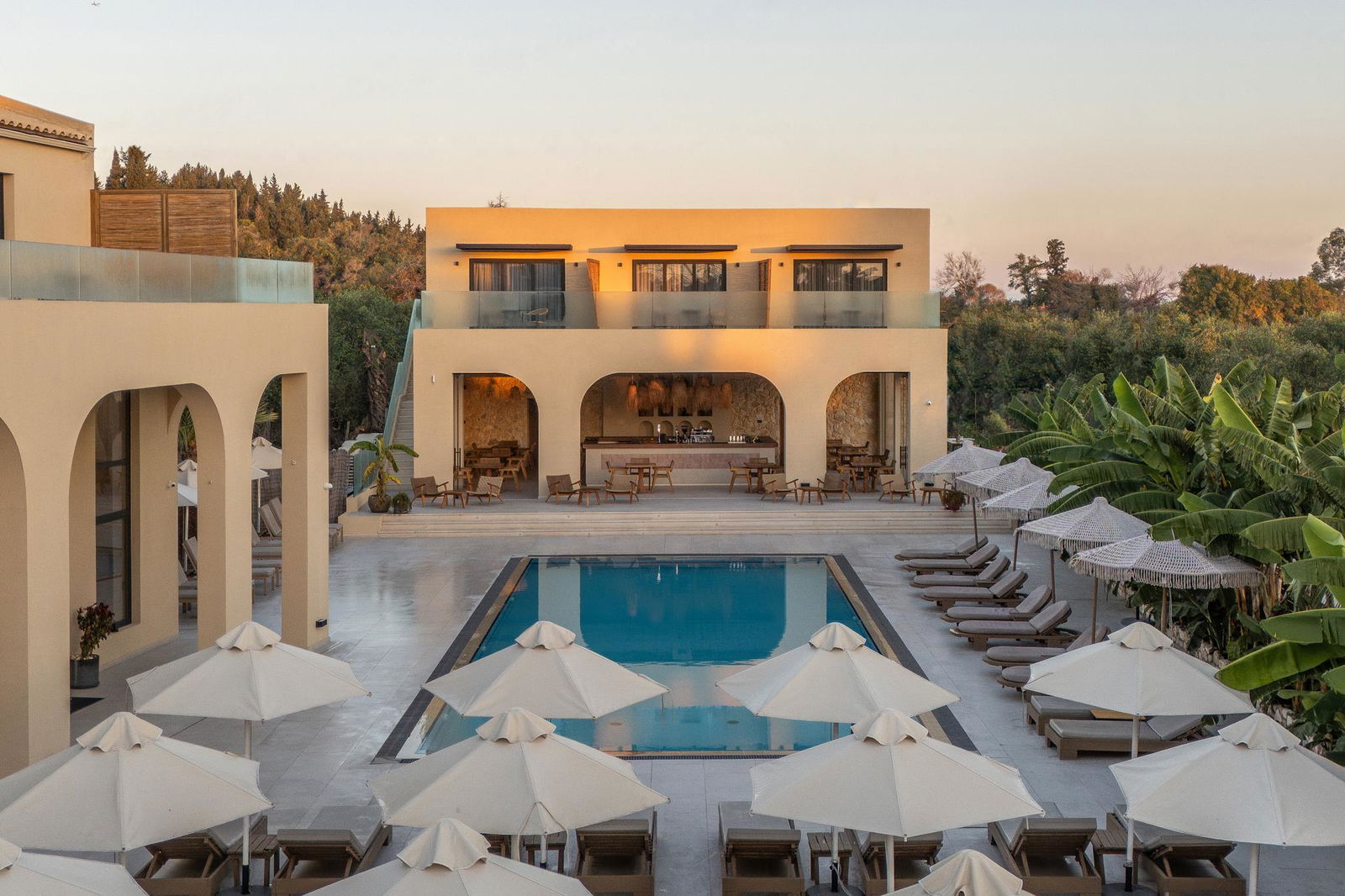 Hotel Ekati Mare Lifestyle Resort