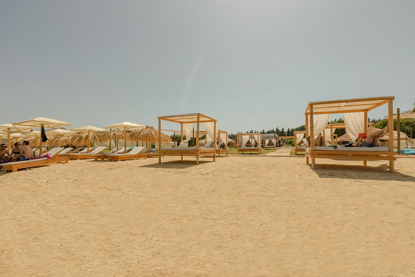 dal travel Ekati Mare Lifestyle Resort