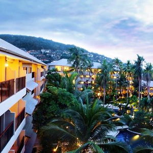 Sejur Holiday Inn Resort Phuket Surin Beach An Ihg Hotel vacanta Ko Phuket