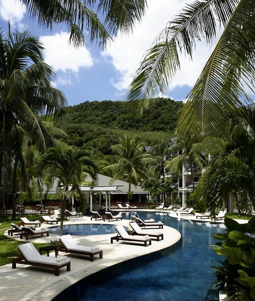 Radisson Resort And Suites Phuket