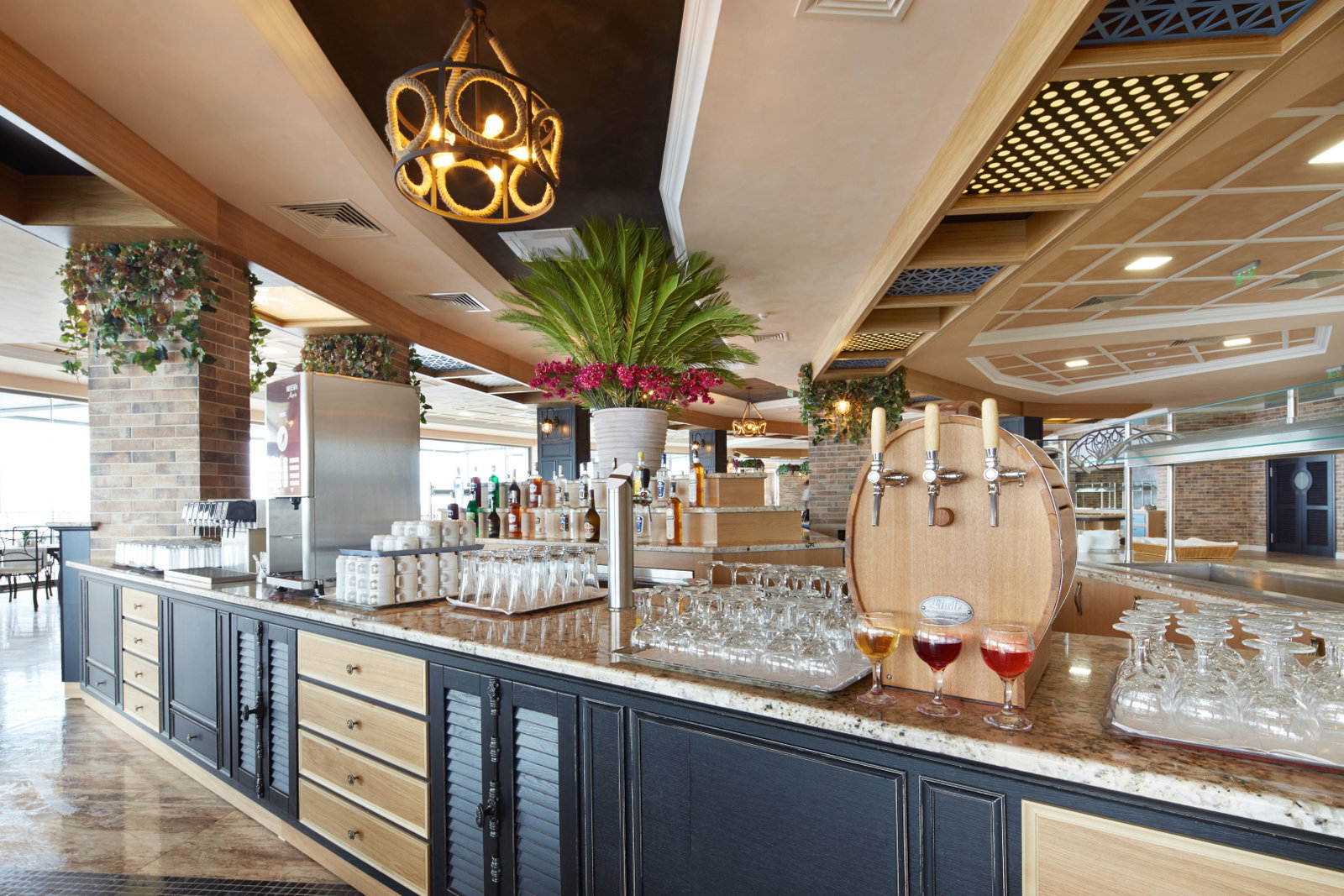 Hotel Paradise Beach Residence