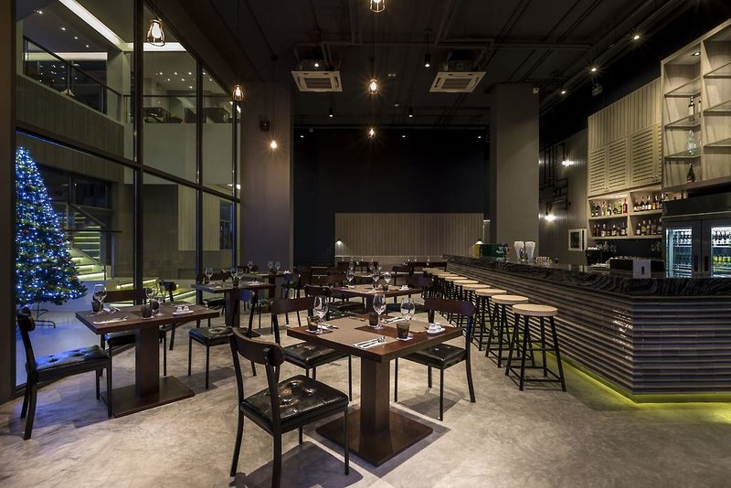 Hotel Ikon Phuket