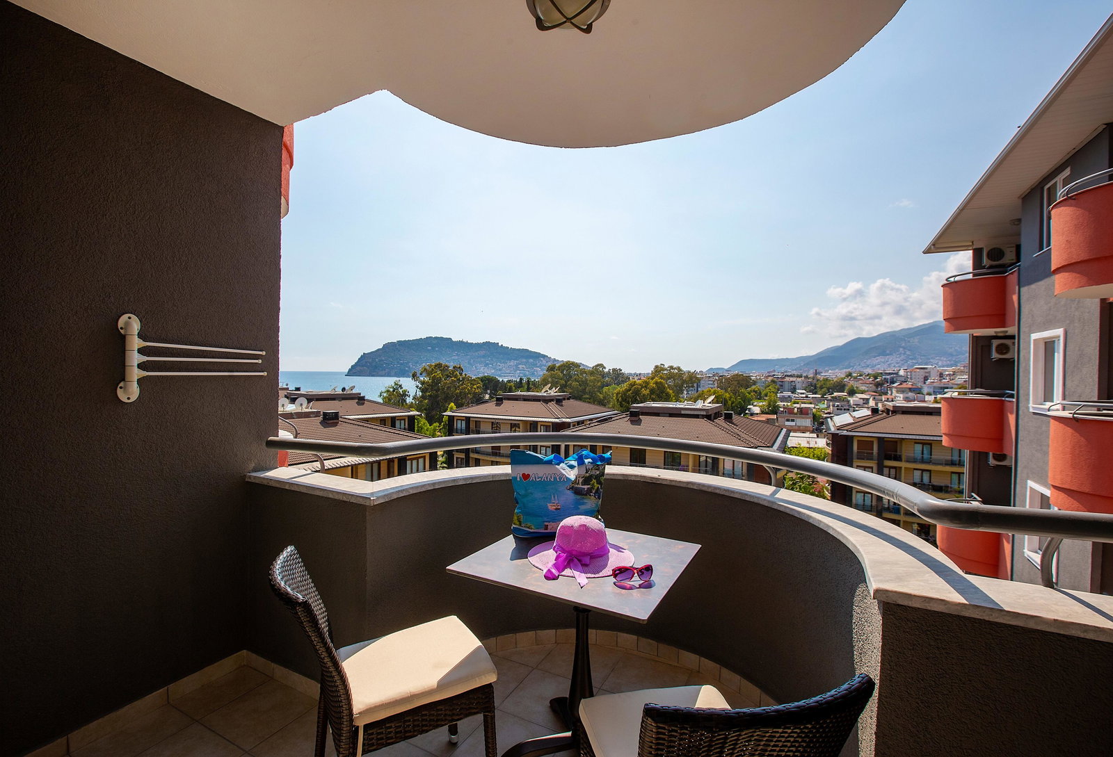 Grand Alisa Hotel