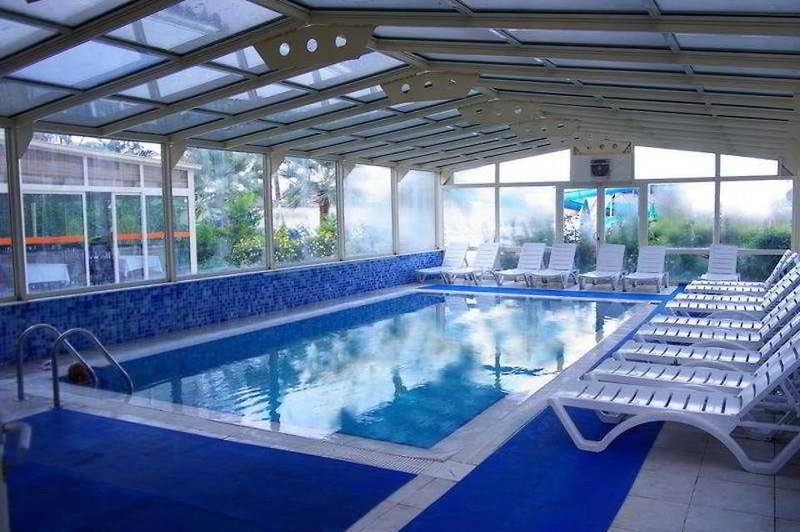 dal travel Lims Bona Dea Beach Hotel