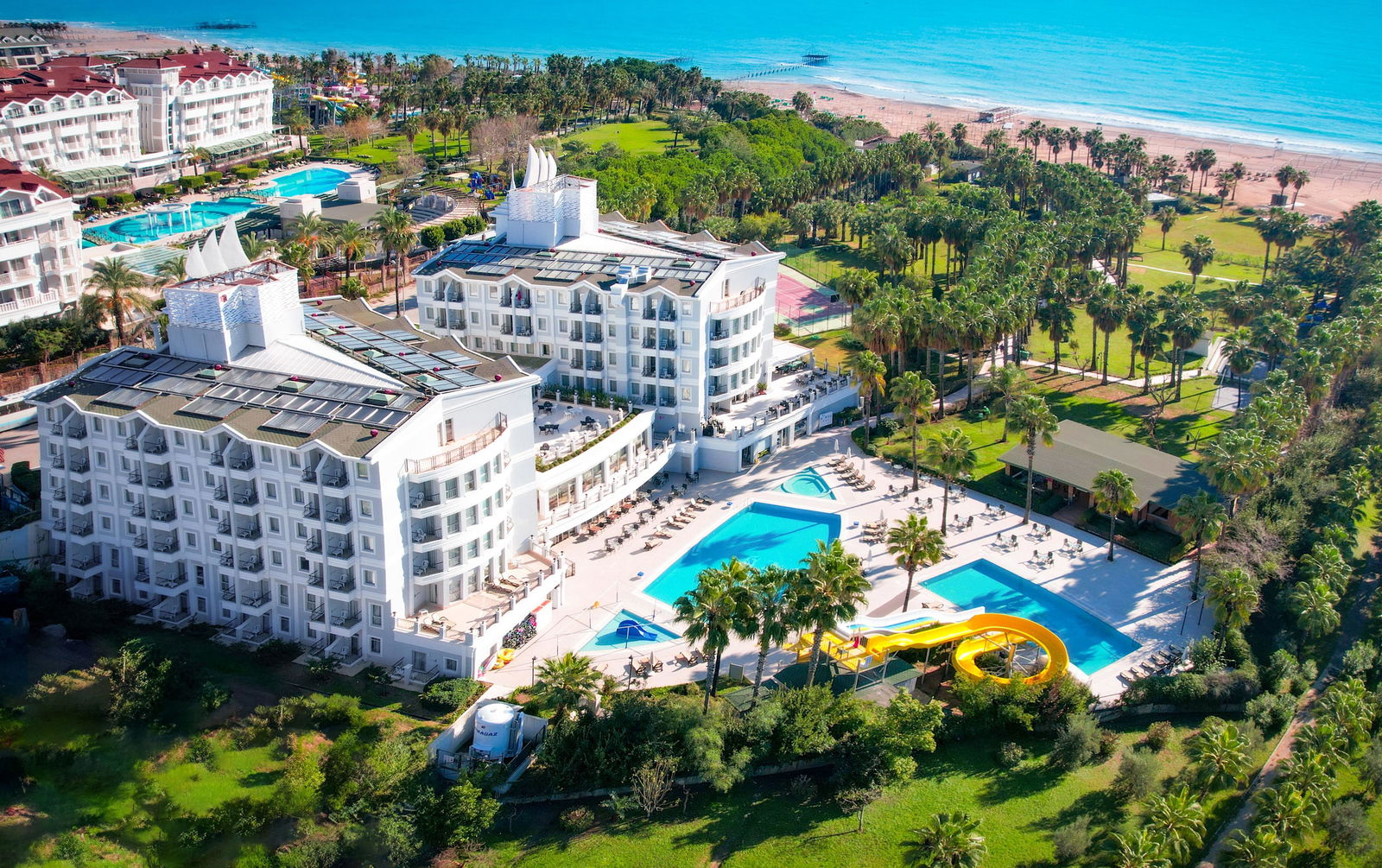 Hotel Royal Atlantis Beach