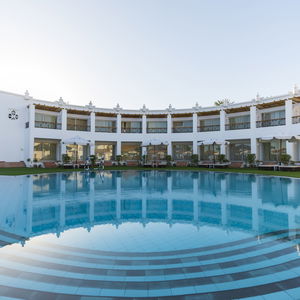 Hotel Sunrise Remal Beach Resort cazare Ra's Nasrani