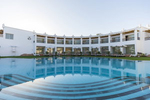 Hotel Sunrise Remal Beach Resort cazare Ra's Nasrani