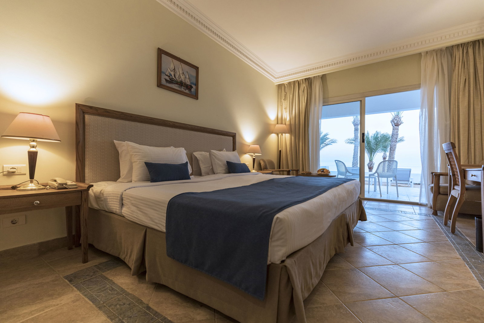 Sunrise Remal Beach Resort