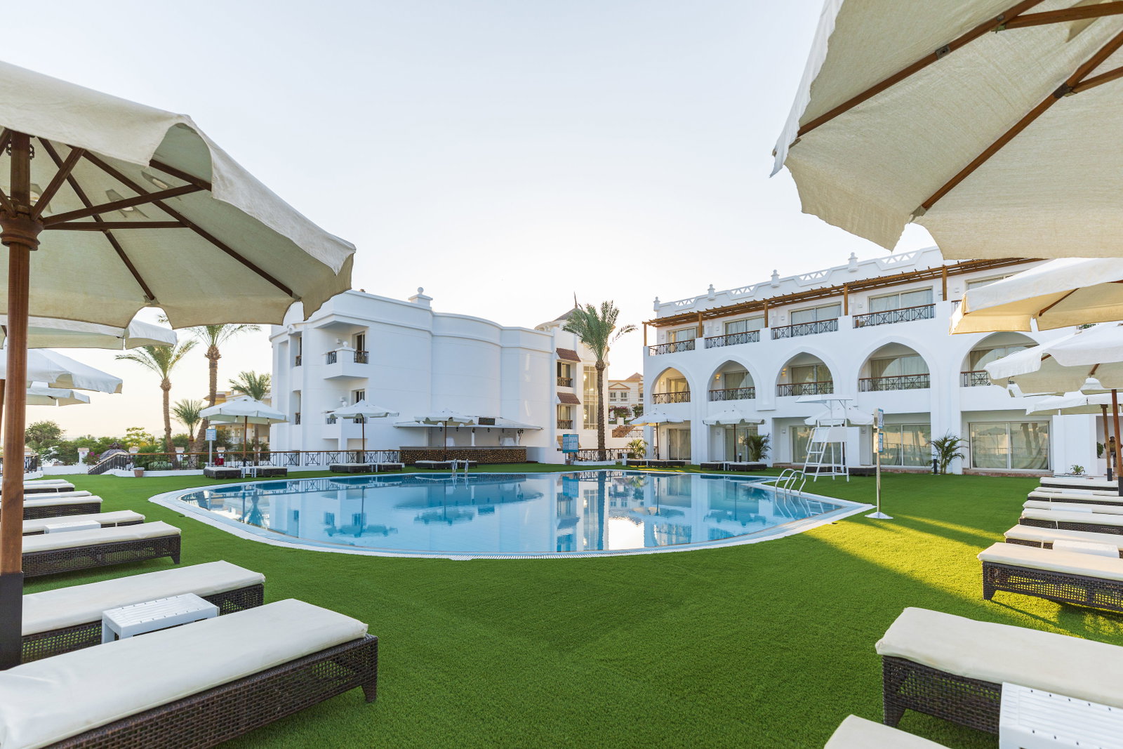 Sunrise Remal Beach Resort