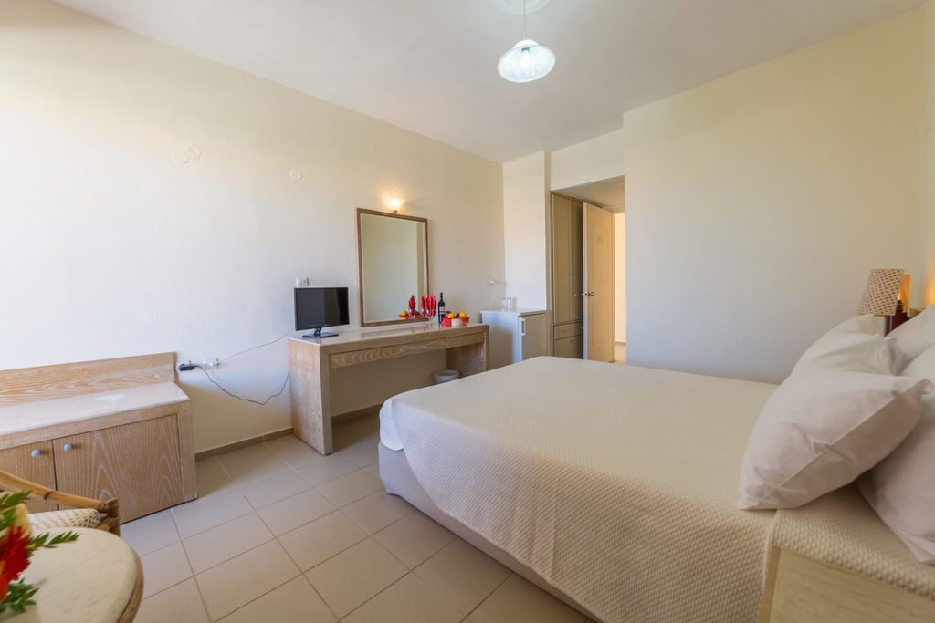 dal travel Rethymno Village