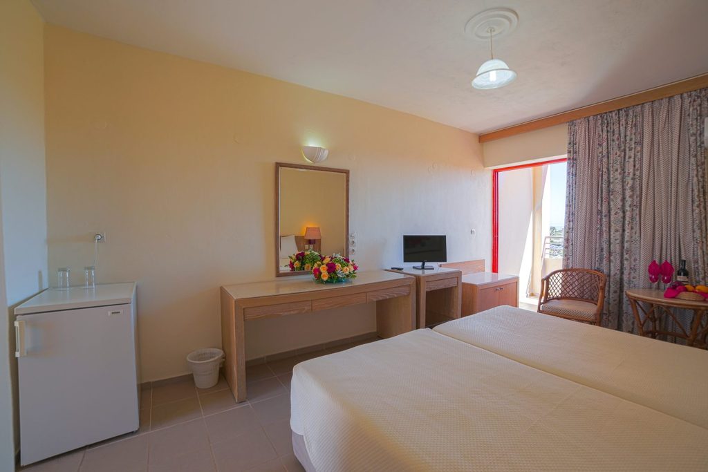 dal travel Rethymno Village