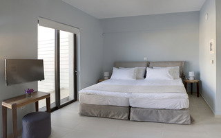 dal travel Aethrion Boutique Homes
