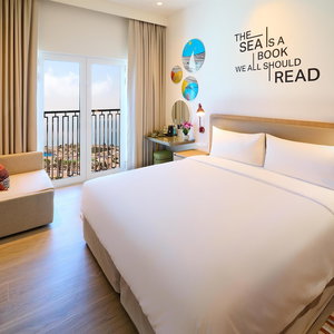 Hotel Rove Al Marjan Island cazare Al Marjan Island
