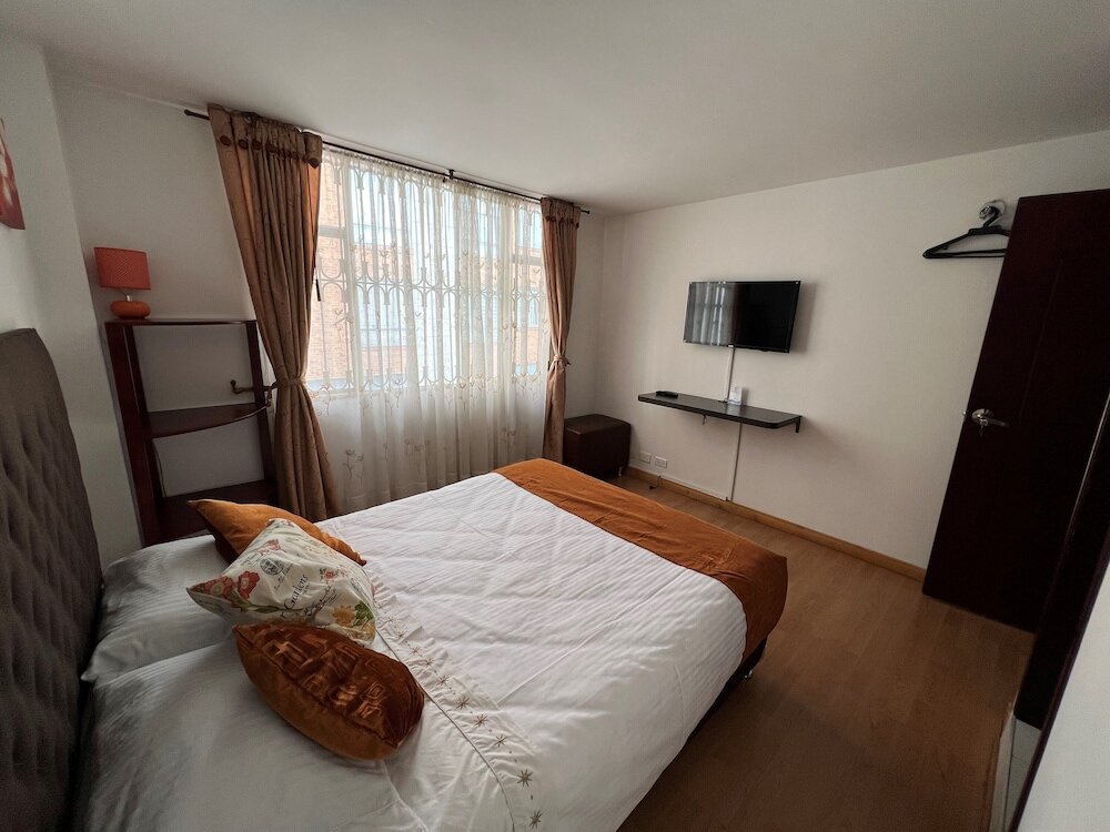 Aparta Hotel Oporto 83