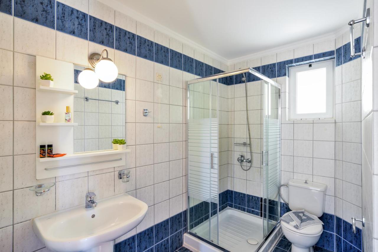 dal travel Poseidon Apartments