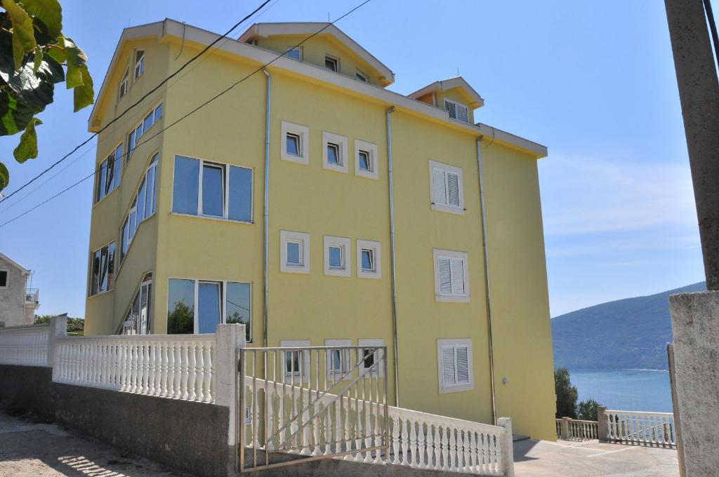 Hotel Apartment Bayer