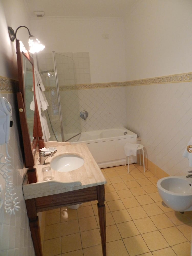 Hotel Bacio Del Sole Bandb