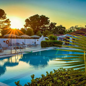 Sejur Nathalie Hotel vacanta Ixia