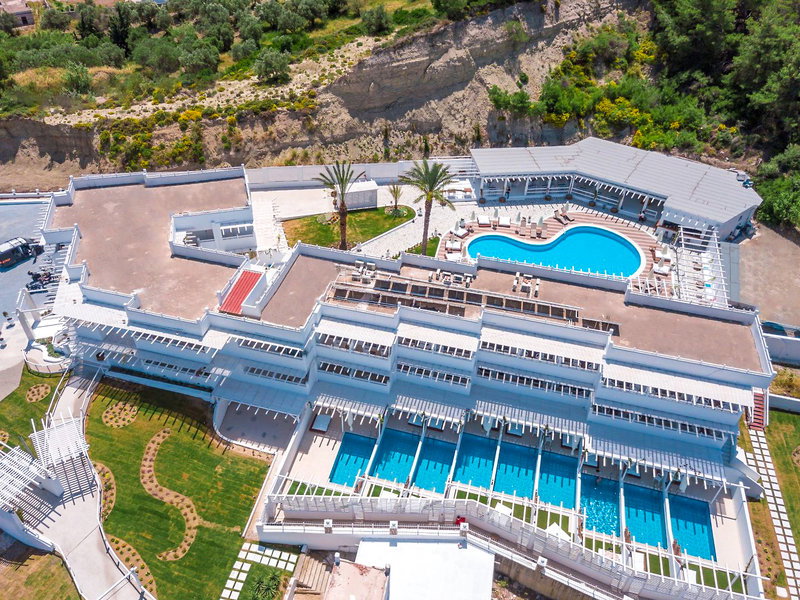 dal travel Aloe Hotel