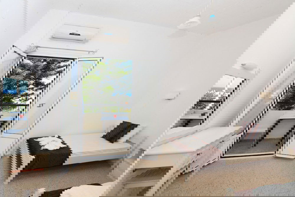 Hotel Iraklis Studios & Apartments