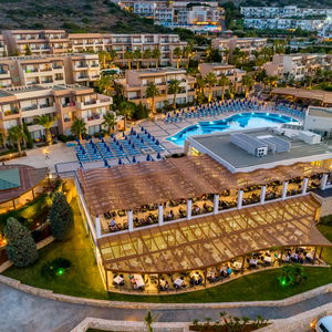 Sejur Grand Hotel Holiday Resort vacanta Khersonisos