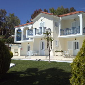 Hotel Liberatos Village cazare Lassi