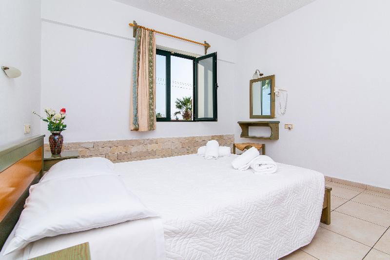 Dionysos Hotel Apartments & Studios