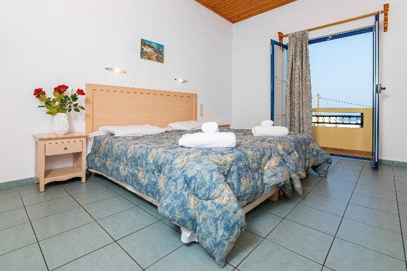 dal travel Dionysos Hotel Apartments & Studios