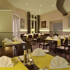Hotel Zur Post cazare Dresda