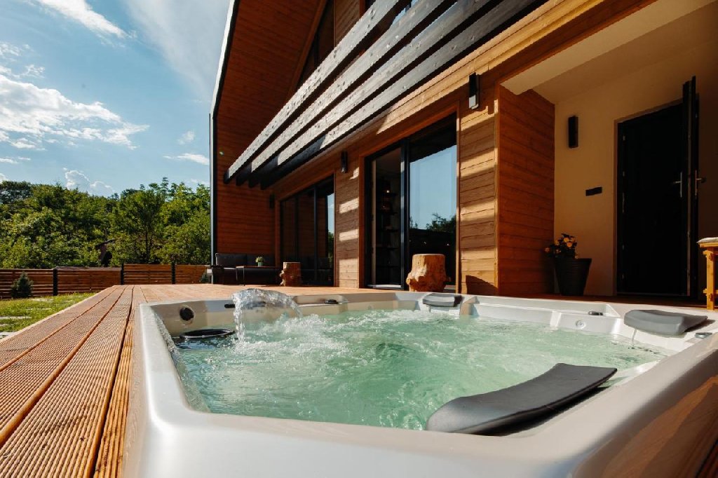 True Cabin