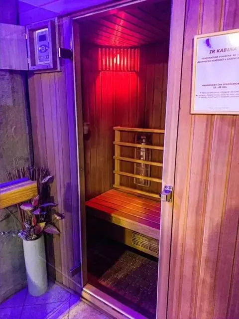 Hotel Room Oaza Miru