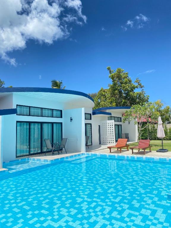 Blue Ba You Resort