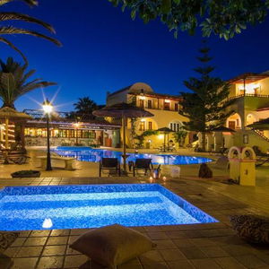 Sejur Smaragdi Hotel vacanta Santorini