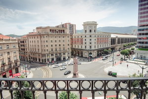 Hotel Latroupe La Granja cazare Bilbao