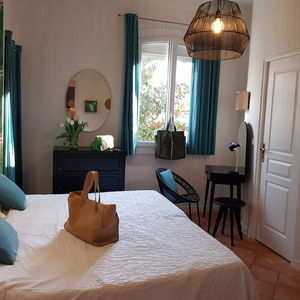 Hotel Hôtel Les Lauriers cazare Saint-Tropez