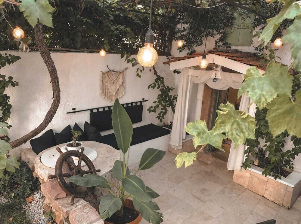 Hotel La Luna Otel Cunda