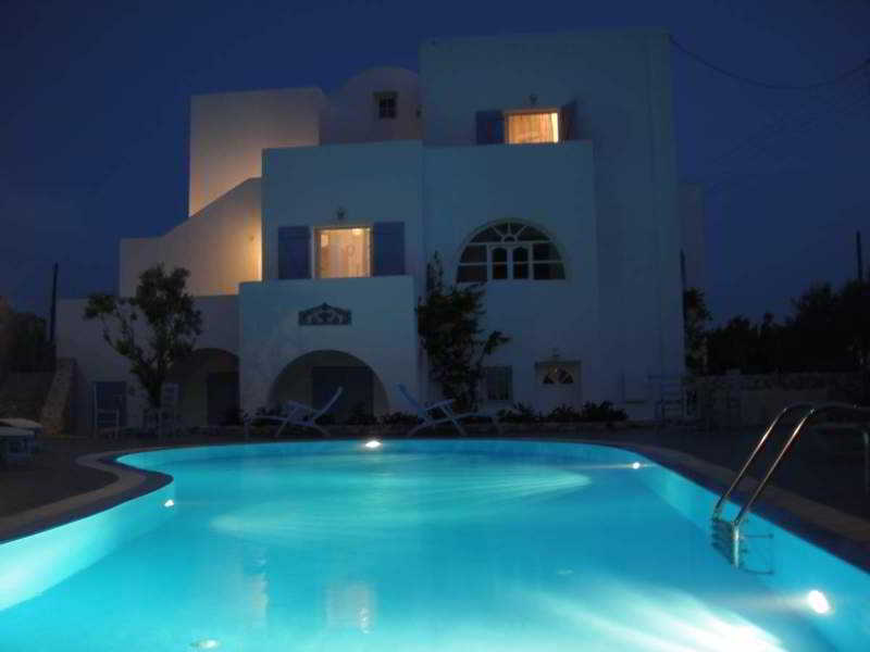 Lavarock Santorini