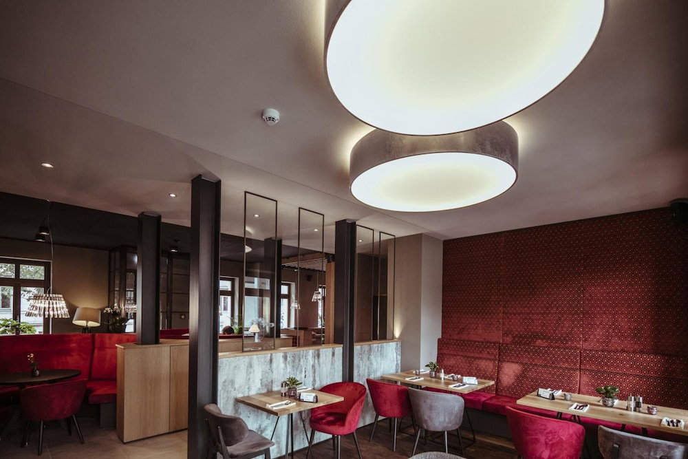 Hotel Alexxanders Restaurant & Bordinghouse