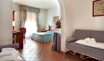 Colonna Palace Mediterraneo