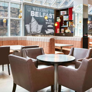 Hotel Ibis Belfast Queens Quarter cazare Belfast