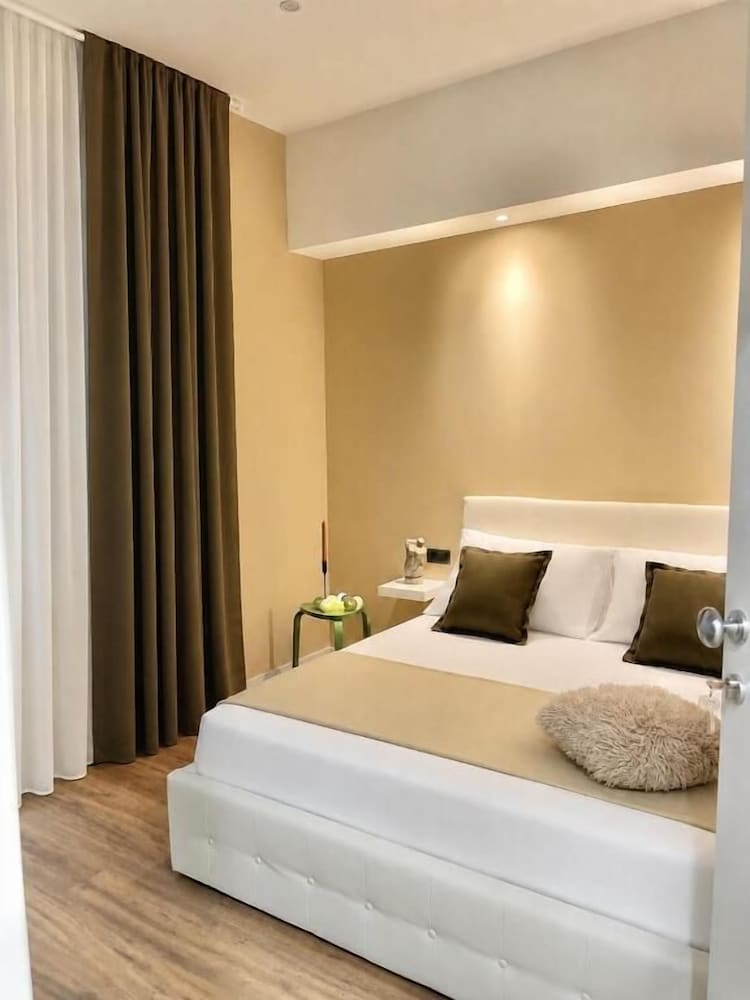 Hotel Regina Elena Rooms